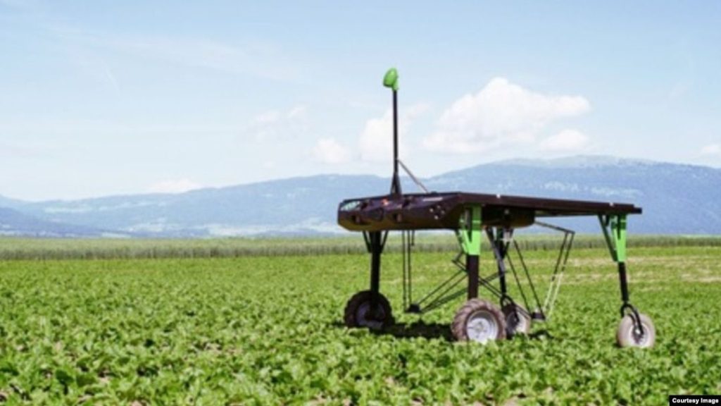 Material Level Monitoring in Autonomous Agricultural Machinery Fertilization Operations